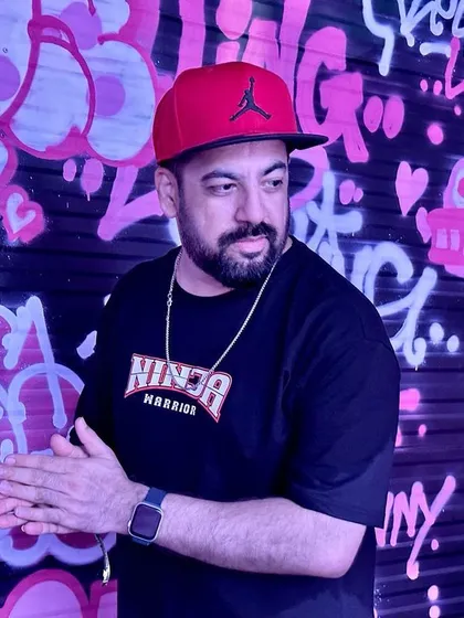 Another shot of me soaking in the hip hop culture and art at the festival.