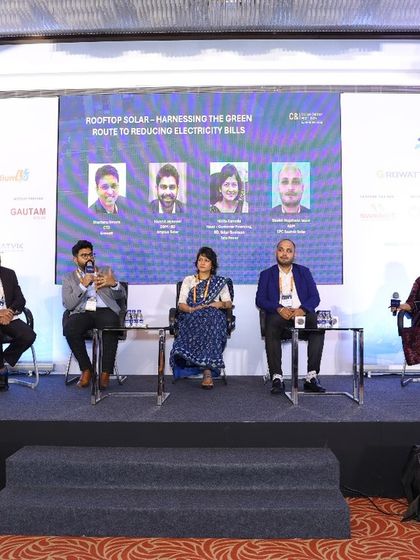 A panel discussion on rooftop solar at the Mercom meet. Our DGM, Harshit Jayaswal, emphasized that it is the best time for C&I customers in Maharashtra to go solar, with costs, policy, and financing all favoring consumers.