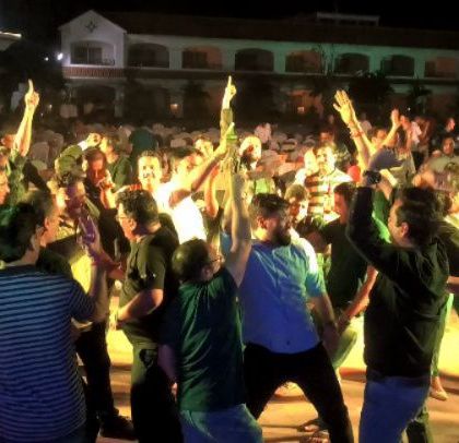 McDj Sandy - DJ, MC & VDJ Services for Events Corporate Event Entertainment photo 59