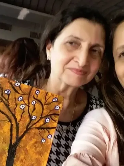 A happy student and me with her beautiful texture painting of a tree. It’s a joy to help women bring their inner artistic sense out onto the canvas.