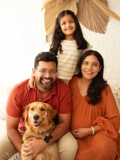 Your family is growing, and everyone is part of the story. I love capturing these happy moments with the whole family, including older siblings and even your beloved pets, for a complete family maternity portrait.