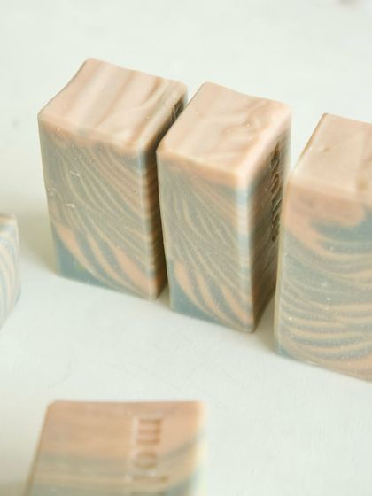 The beautiful, wavy lines of the Sweet Orange & Patchouli soap.