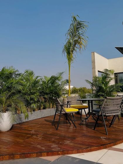 Terrace & Rooftop Sanctuaries photo 22