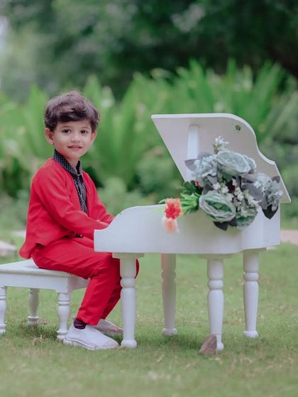 Whimsical & Playful Portraits photo 5