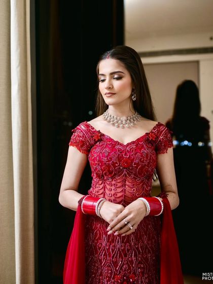 Timeless Red & Gold Brides photo 15