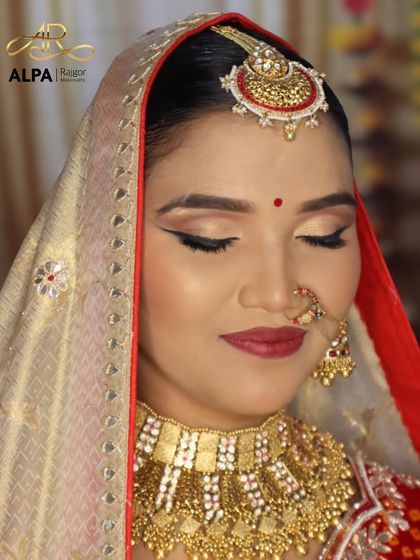Royal Marwadi & Traditional Brides photo 6