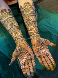 Wedding Henna Services