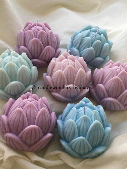 Blooming Creations: Floral & Botanical Candles photo 44