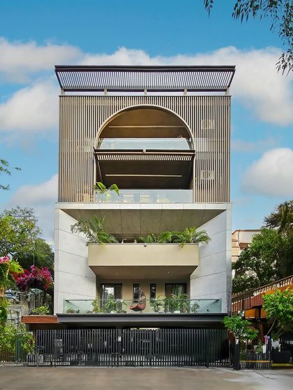 Neo-Classical & Timeless Designs photo 15