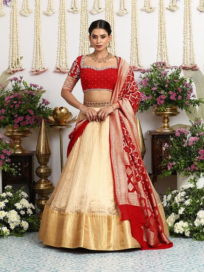 The Kesariya Bridal Collection photo 25