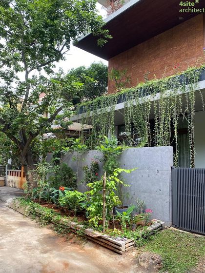 Chandrakant S. Kanthigavi - Architectural Design Homes That Breathe: The House of Greens photo 132