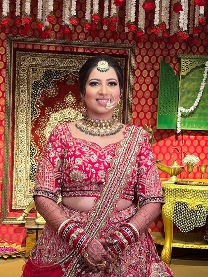 Classic Red & Pink Bridal Looks photo 67