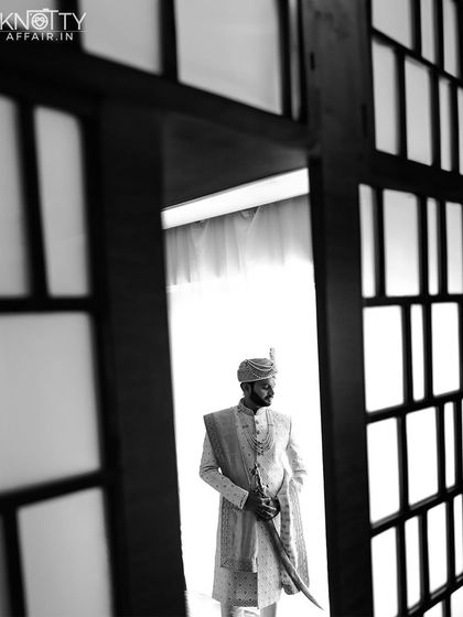 The Bride & Groom: Solo Portraits photo 18