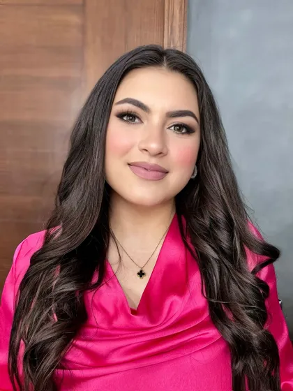 This entire look was created with pro range products from Shopaarel.