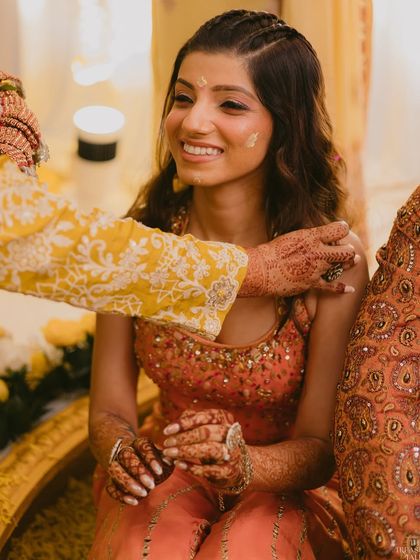 Vibrant Pre-Wedding Events photo 4