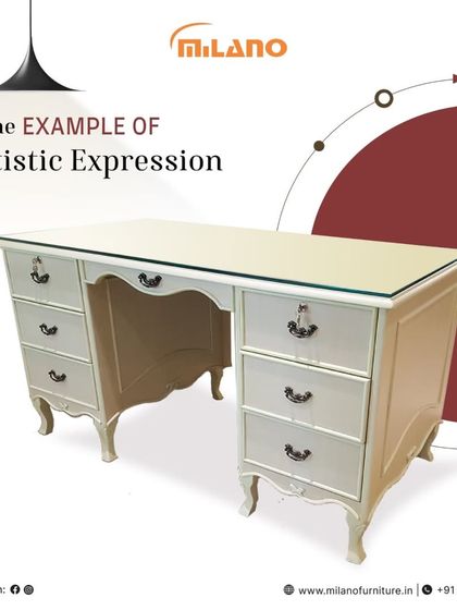 This console table is a fine example of artistic expression in furniture. With its classic carved details, multiple drawers for storage, and an elegant off-white finish, it's perfect for an entryway, hallway, or as a sophisticated desk.