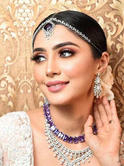 Signature Floral Buns & Updos photo 14