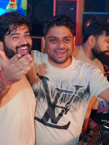 The Crew & The Crowd photo 6