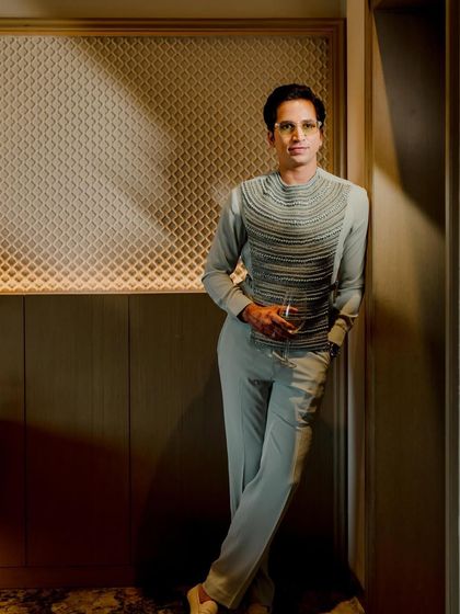 The Couple's Story: Portraits & Moments photo 8