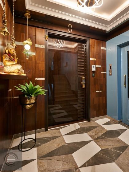 Grand Entrances & Passageways photo 10