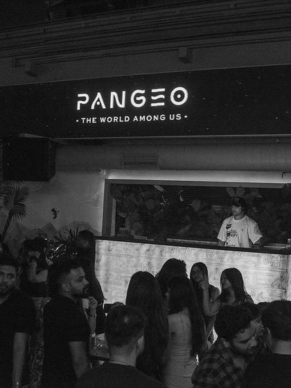 Shine HVK - DJ for Private & Corporate Events Behind The Decks photo 26