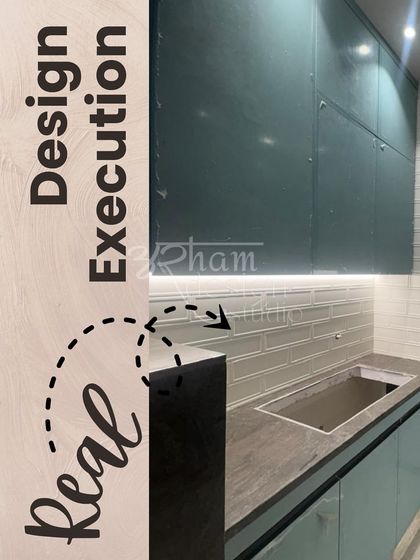 From reel to real. This photo shows the design in execution, with the green cabinets and under-cabinet lighting installed. Our process ensures the final result perfectly matches the initial vision.