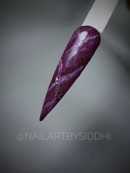 Trendy Textures: Chrome, Cat-Eye & Marble photo 16