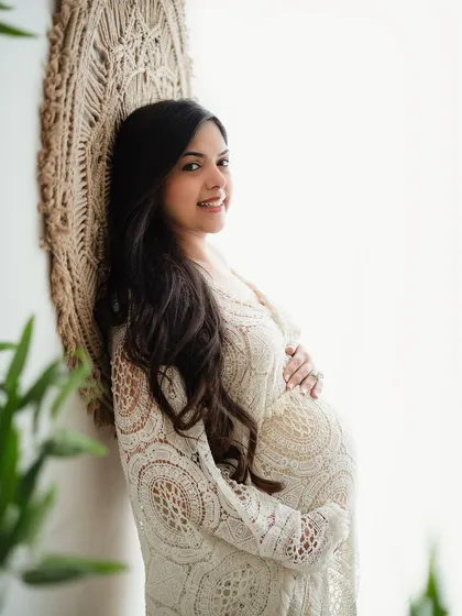 A simple and beautiful portrait using natural window light and a textured lace gown. I'll show you how to find the best light in any location.