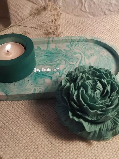 Another view of our green festive set. The deep green color is calming and perfect for a winter-themed decor palette.