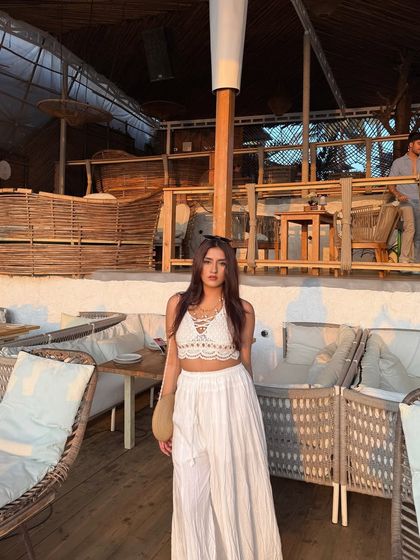 A final shot of my golden hour look.