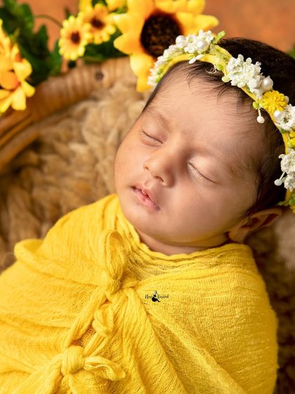 Newborn Portraits: The First Few Days photo 15