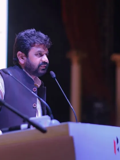 Another shot of a dignitary speaking at the festival. My event photography ensures that all key stakeholders and speakers are documented clearly.