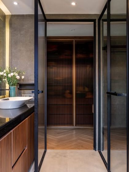 Native Sutra - Interior Design & Renovation Bathrooms & Dressing Areas: Spa-Inspired Escapes photo 3