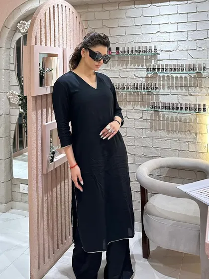 The beautiful Urvashi Rautela visiting our studio. It's always an honor to host such inspiring women.