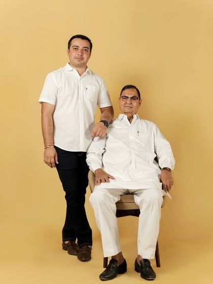 Precious Family & Sibling Portraits photo 25