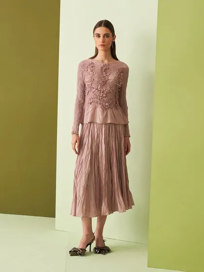 This curation is all about accessible luxury. It features a range of stylish and comfortable prêt-à-porter pieces, including kurtas, tunics, dresses, and co-ord sets that bring a touch of elegance to any casual or semi-formal occasion.