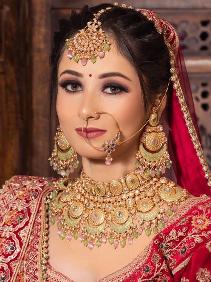 This portrait showcases the clean, radiant finish our students learn to achieve. Notice the balanced contouring and the soft, elegant eye makeup on this bridal look.