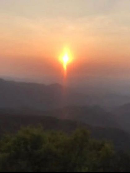 A powerful sunrise over the hills of Amboli, home to our Sivananda Yoga Vidya Peetham ashram. Witnessing this daily spectacle is a source of inspiration for all who stay with us.