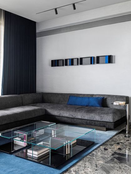 A Wedged Haus: An Interplay of Angles photo 4