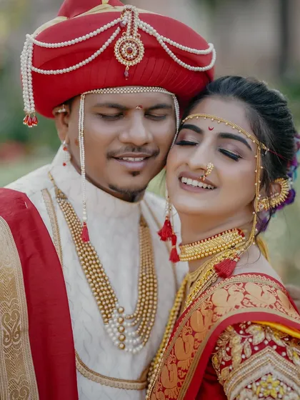 The quiet moments are often the most powerful. This close-up of a Maharashtrian couple captures the deep connection and 'sukoon' shared between them, highlighting the beautiful details of their traditional wedding attire.