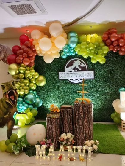 Dinosaur & Jurassic World photo 4