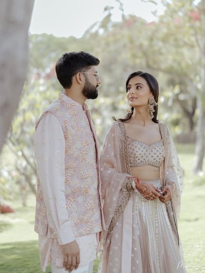 This dreamy mehendi look is the epitome of soft glam. I teach how to create ethereal, romantic makeup for pre-wedding festivities.