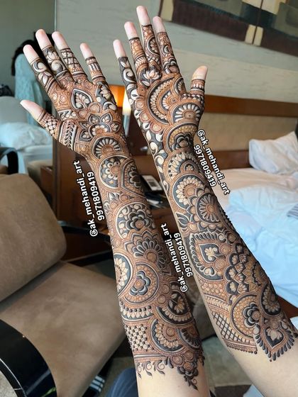 Abhishek Kumar - Bridal Mehndi Full Bridal Mehndi (Hands & Arms) photo 10