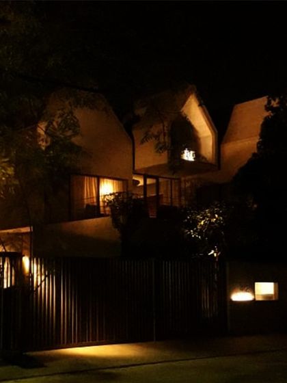 Sculptural Concrete Residences photo 12