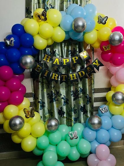 Birthday Balloon Arches & Backdrops photo 80