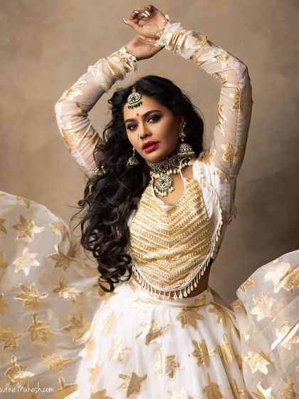 Rentingstoli - Personal Jewellery Styling Reception, Sangeet & Lehenga Styles photo 20