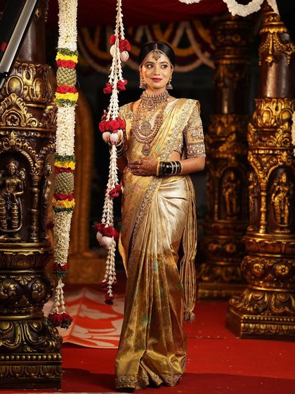 Anthariya by Nidhi Gowda - Custom Bridal & Occasion Wear Grand Bridal Sarees & Muhurtham Wear photo 60