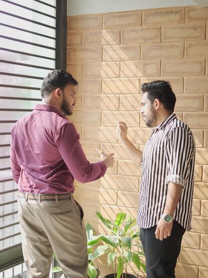 A candid shot of my discussion with Salman Surfs. We believe in building strong relationships with architects and designers.