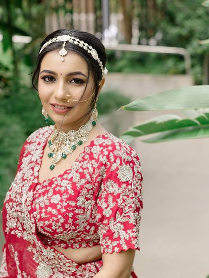 Timeless Bridal Looks photo 75