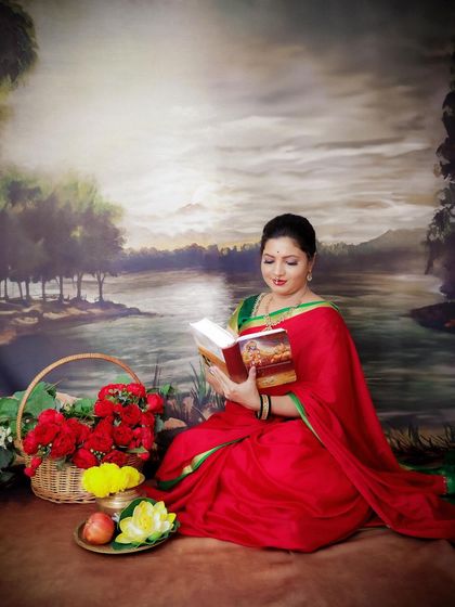 Solo Radiance: Portraits of the Mother-to-Be photo 150